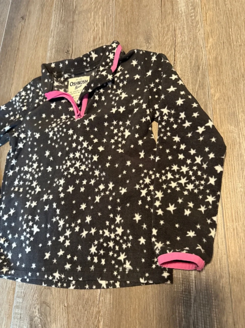 OshKosh Black Star Fleece pull over with Pink Trim